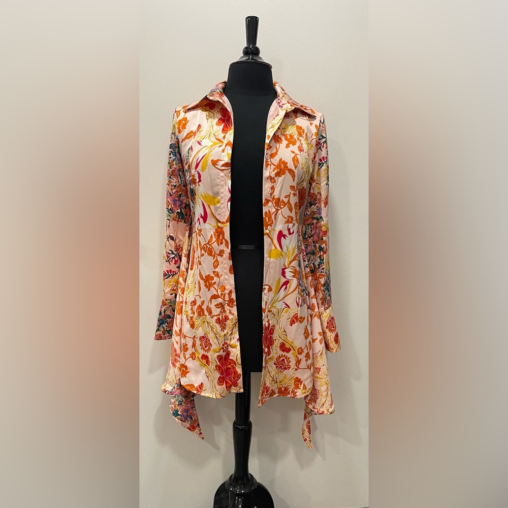 Hello Molly button down floral dress size XS